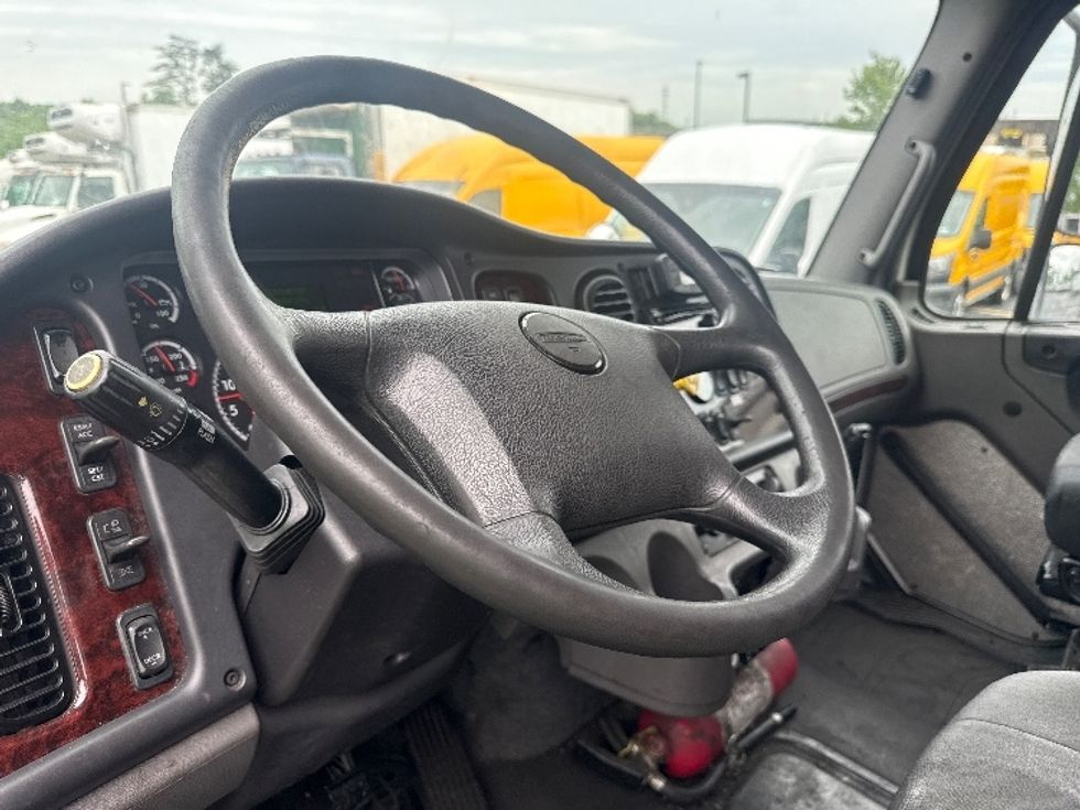 Refrigerated Truck-Light and Medium Duty Trucks-Freightliner-2020-M2-Jessup-MD-340,352\n\t\tmiles-$ 26,750 - Image 15