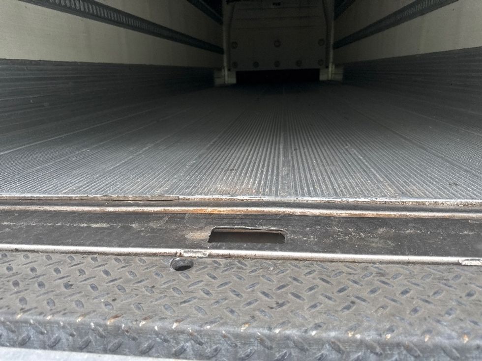 Refrigerated Truck-Light and Medium Duty Trucks-Freightliner-2020-M2-Jessup-MD-340,352\n\t\tmiles-$ 26,750 - Image 9
