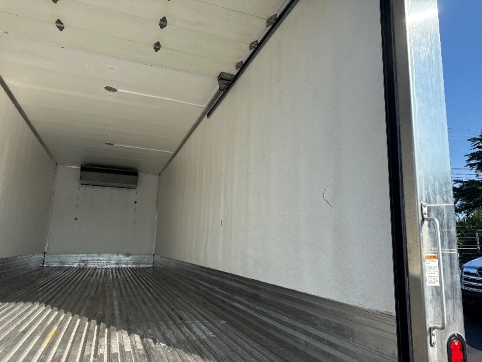 Refrigerated Truck-Light and Medium Duty Trucks-Freightliner-2020-M2-Jessup-MD-37,581\n\t\tmiles-$ 65,250 - Image 11