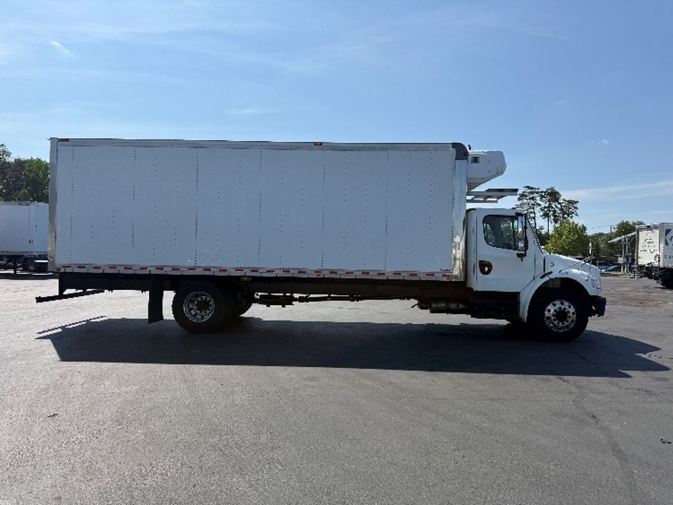 Refrigerated Truck-Light and Medium Duty Trucks-Freightliner-2020-M2-Jessup-MD-37,581\n\t\tmiles-$ 65,250 - Image 14