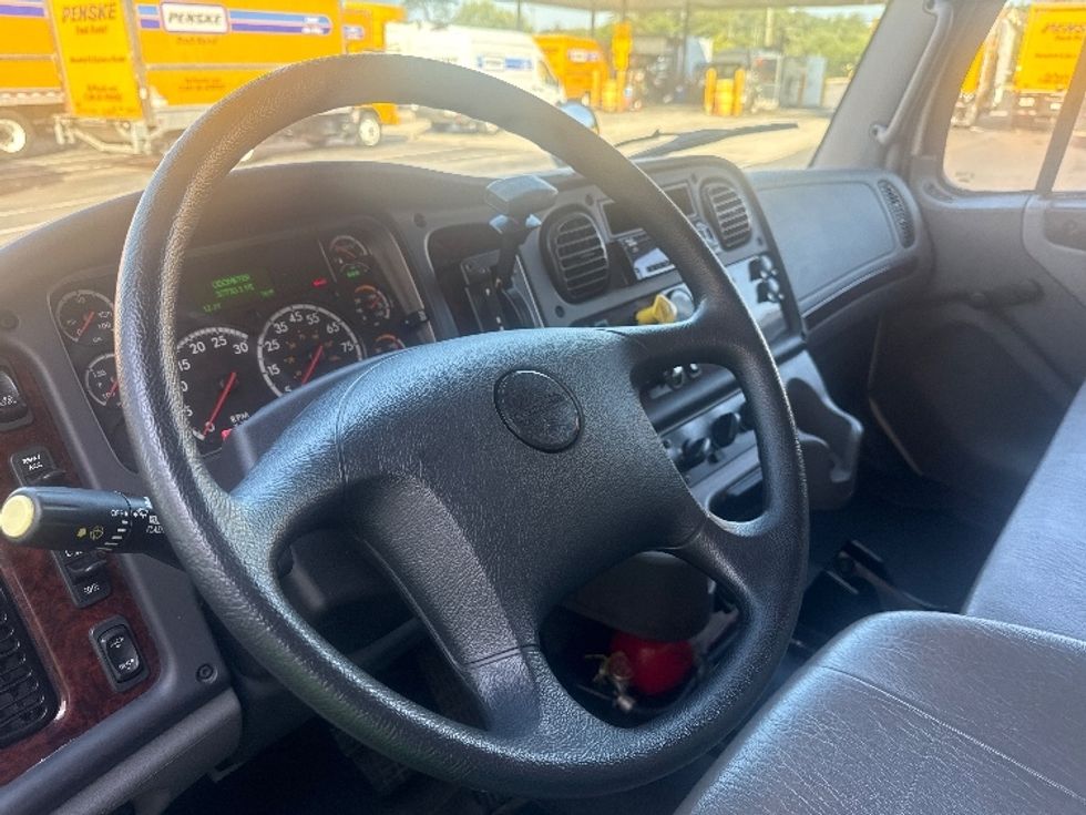 Refrigerated Truck-Light and Medium Duty Trucks-Freightliner-2020-M2-Jessup-MD-37,581\n\t\tmiles-$ 65,250 - Image 16
