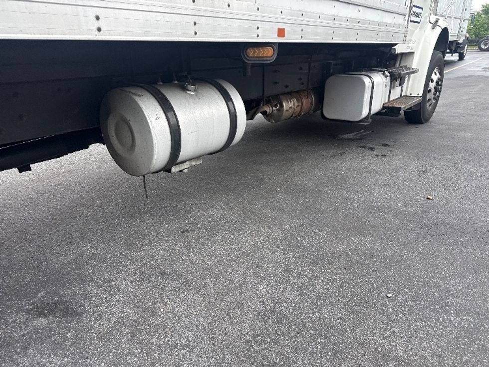Refrigerated Truck-Light and Medium Duty Trucks-Freightliner-2020-M2-Jessup-MD-393,789\n\t\tmiles-$ 21,750 - Image 13