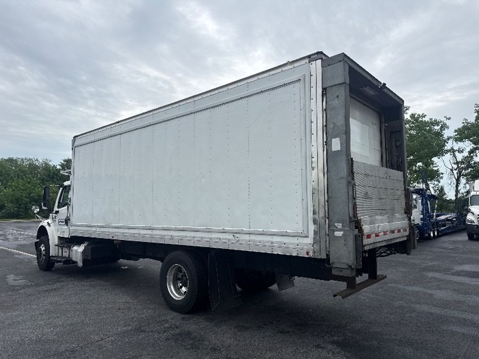 Refrigerated Truck-Light and Medium Duty Trucks-Freightliner-2020-M2-Jessup-MD-393,789\n\t\tmiles-$ 21,750 - Image 6