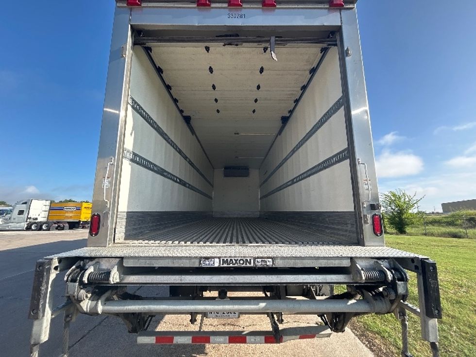 Refrigerated Truck-Light and Medium Duty Trucks-Freightliner-2020-M2-Katy-TX-169,158\n\t\tmiles-$ 67,000 - Image 8