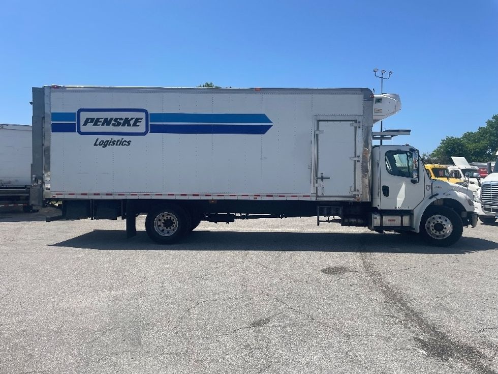 2020 Freightliner M2 106 Medium Duty photo 11