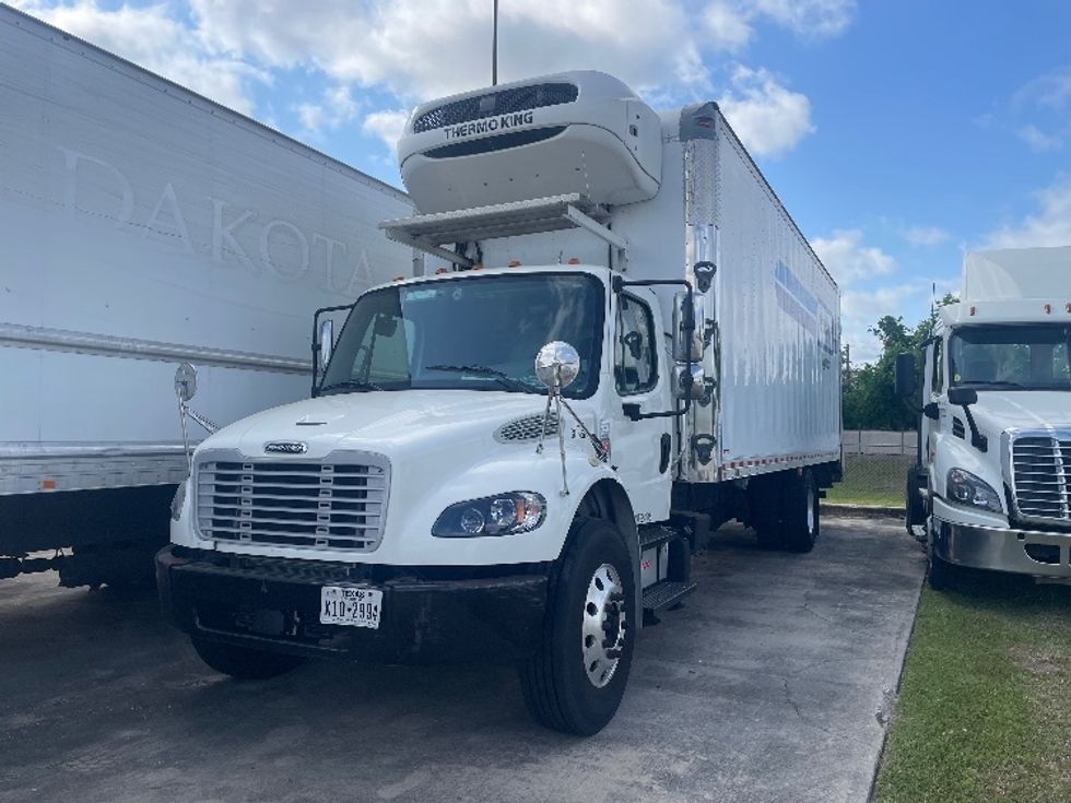 2020 Freightliner M2 106 Medium Duty photo 3
