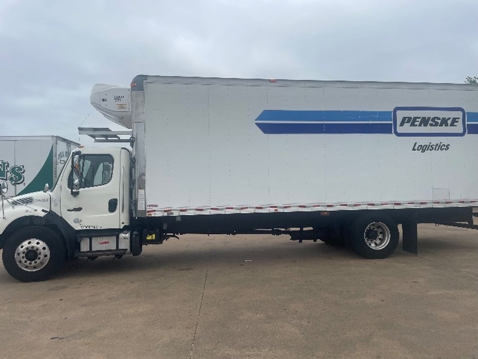 2020 Freightliner M2 106 Medium Duty photo 4