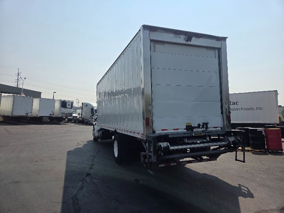 Refrigerated Truck-Light and Medium Duty Trucks-Freightliner-2020-M2-Kent-WA-175,585\n\t\tmiles-$ 62,750 - Image 6