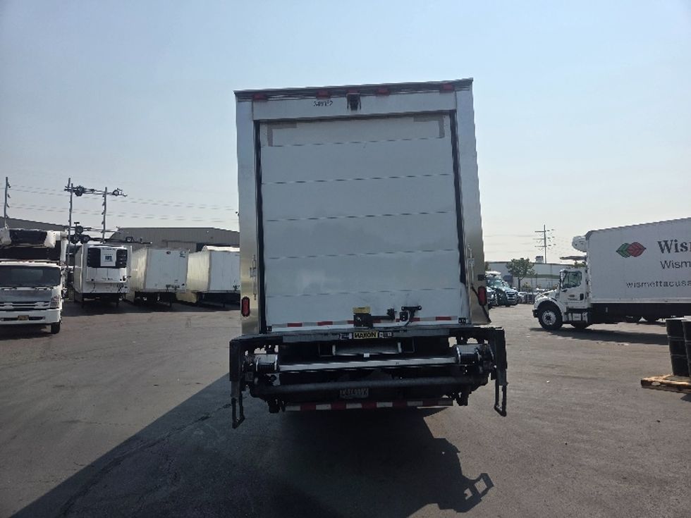 Refrigerated Truck-Light and Medium Duty Trucks-Freightliner-2020-M2-Kent-WA-175,585\n\t\tmiles-$ 62,750 - Image 7