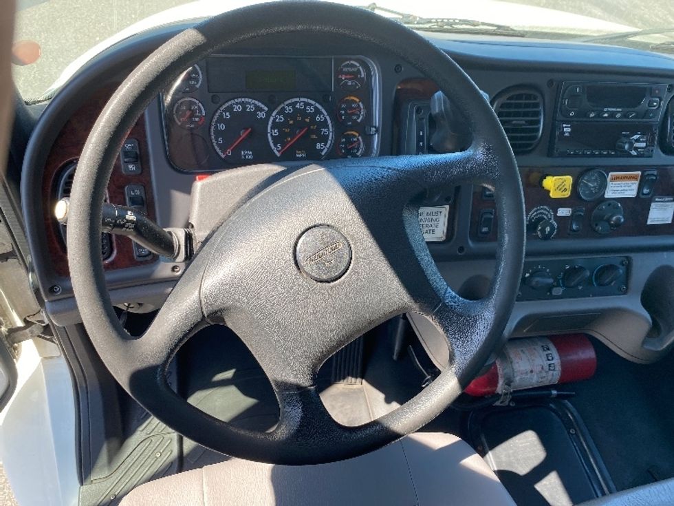 Refrigerated Truck-Light and Medium Duty Trucks-Freightliner-2020-M2-La Mirada-CA-57,415\n\t\tmiles-$ 70,250 - Image 18