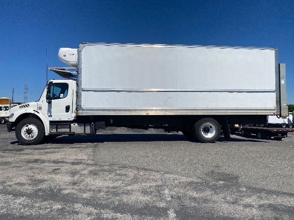 Refrigerated Truck-Light and Medium Duty Trucks-Freightliner-2020-M2-La Mirada-CA-57,415\n\t\tmiles-$ 70,250 - Image 4