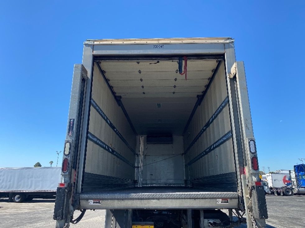 Refrigerated Truck-Light and Medium Duty Trucks-Freightliner-2020-M2-La Mirada-CA-57,415\n\t\tmiles-$ 70,250 - Image 8