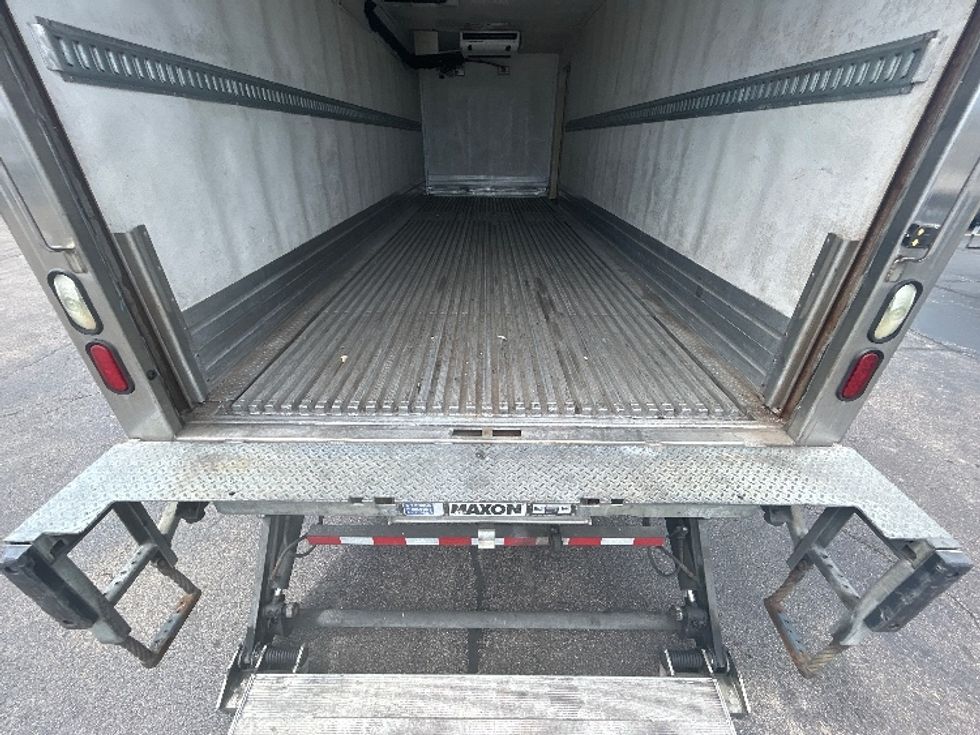 Refrigerated Truck-Light and Medium Duty Trucks-Freightliner-2020-M2-La Porte-IN-188,572\n\t\tmiles-$ 40,500 - Image 10