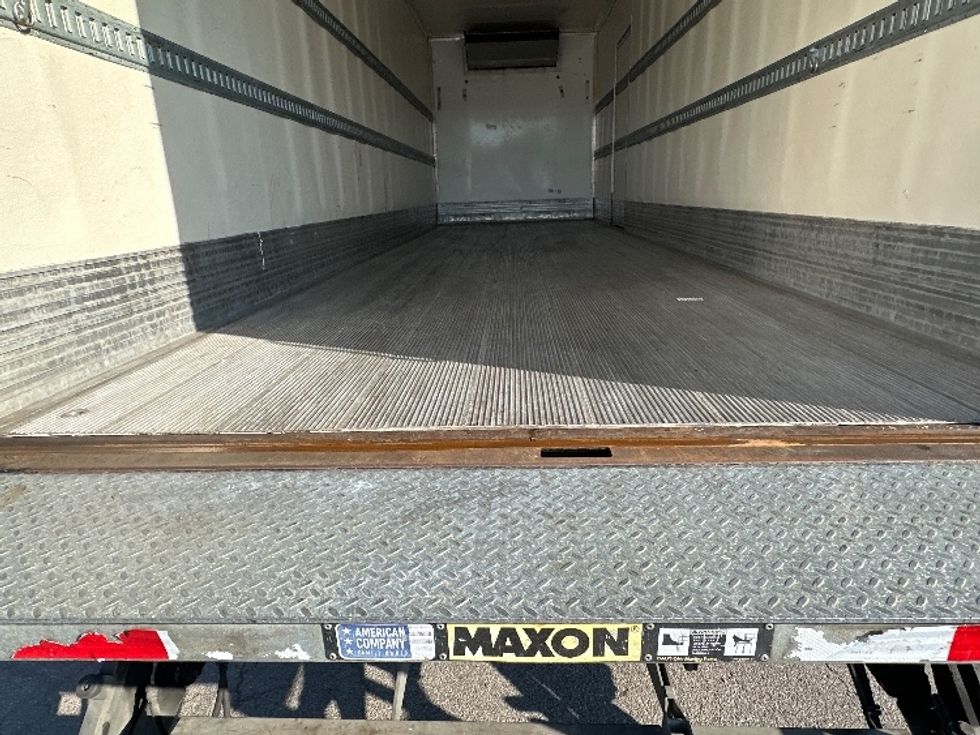 Refrigerated Truck-Light and Medium Duty Trucks-Freightliner-2020-M2-La Vergne-TN-262,927\n\t\tmiles-$ 64,750 - Image 10