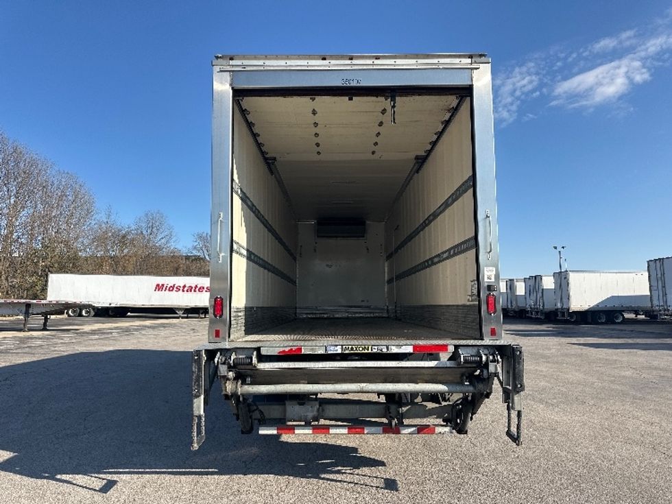 Refrigerated Truck-Light and Medium Duty Trucks-Freightliner-2020-M2-La Vergne-TN-262,927\n\t\tmiles-$ 64,750 - Image 8