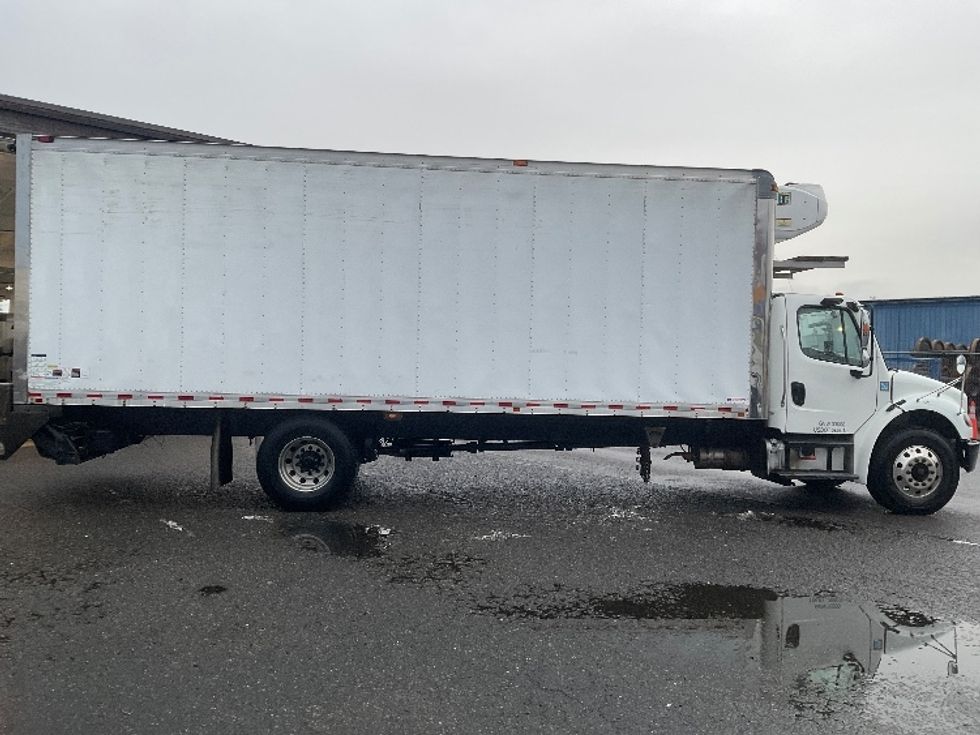 Refrigerated Truck-Light and Medium Duty Trucks-Freightliner-2020-M2-Lacey-WA-387,995\n\t\tmiles-$ 23,000 - Image 15