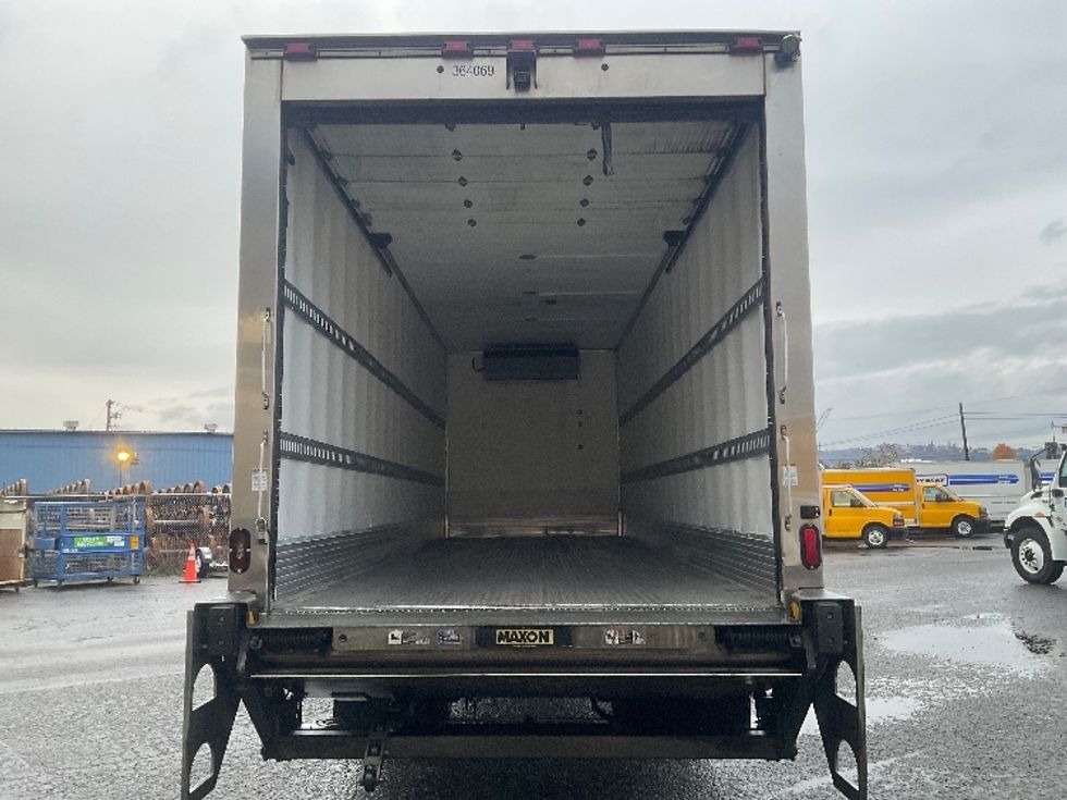 Refrigerated Truck-Light and Medium Duty Trucks-Freightliner-2020-M2-Lacey-WA-387,995\n\t\tmiles-$ 23,000 - Image 8