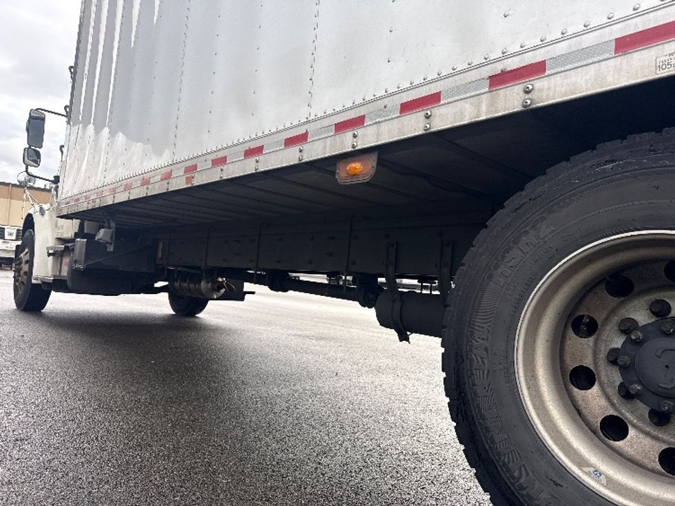 Refrigerated Truck-Light and Medium Duty Trucks-Freightliner-2020-M2-Lacey-WA-592,031\n\t\tmiles-$ 23,000 - Image 5