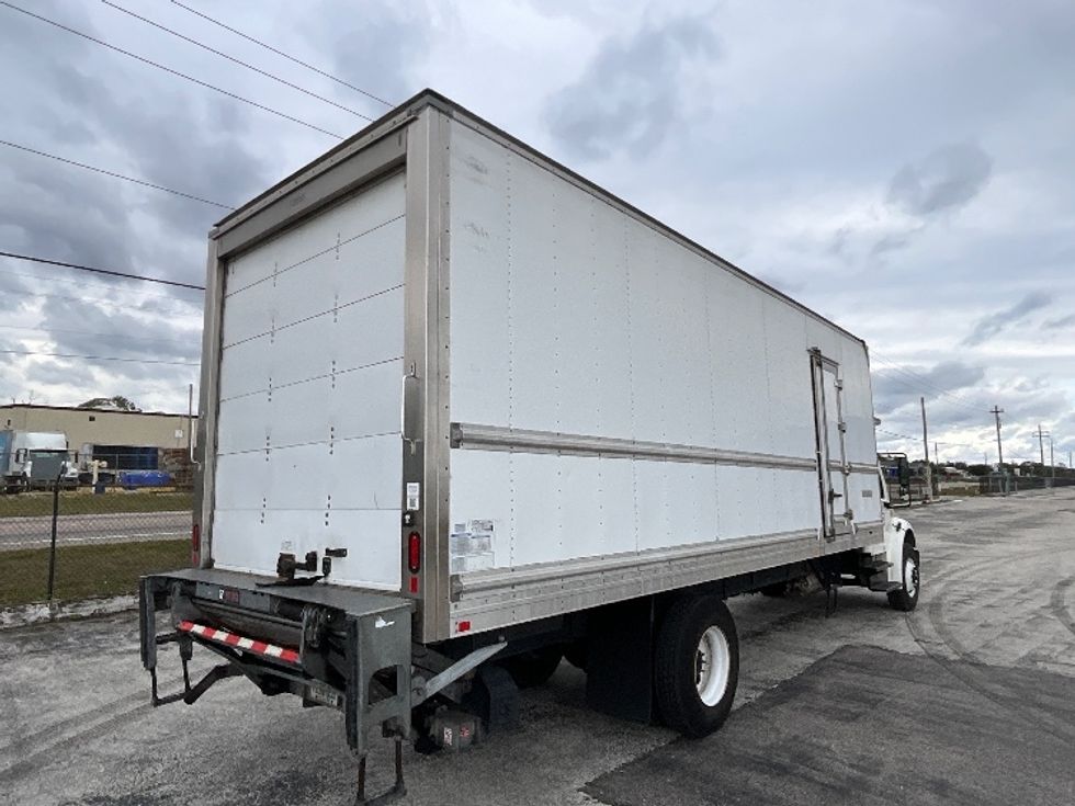 Refrigerated Truck-Light and Medium Duty Trucks-Freightliner-2020-M2-Lakeland-FL-198,256\n\t\tmiles-$ 47,750 - Image 13