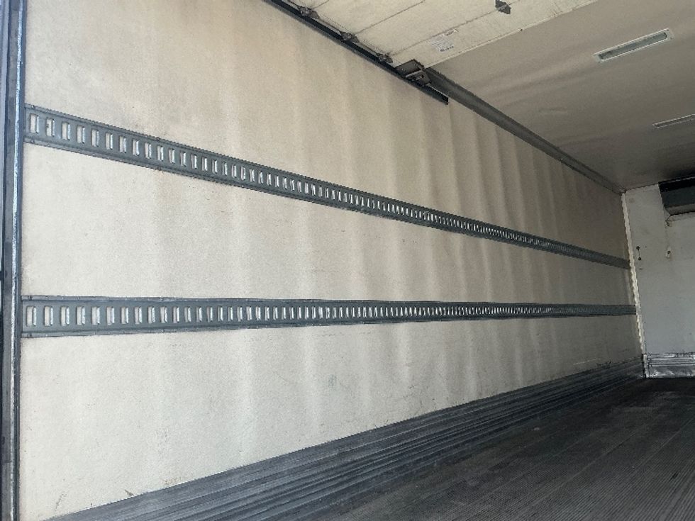 Refrigerated Truck-Light and Medium Duty Trucks-Freightliner-2020-M2-Lakeland-FL-264,735\n\t\tmiles-$ 50,500 - Image 11