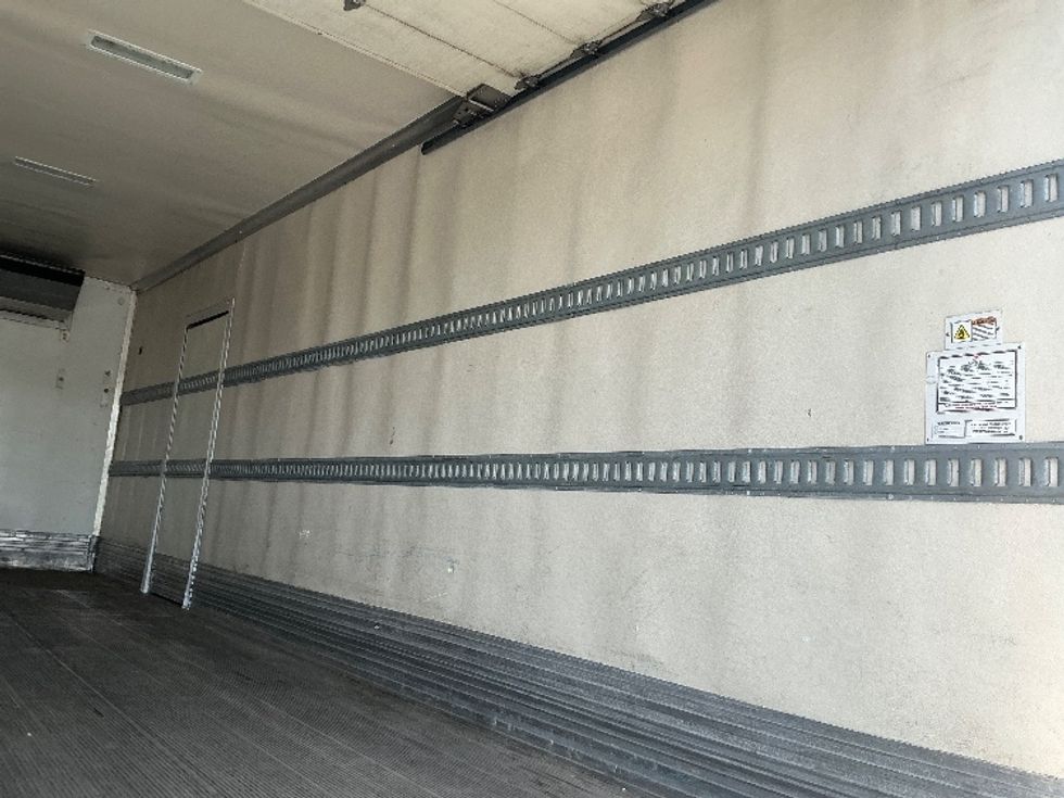 Refrigerated Truck-Light and Medium Duty Trucks-Freightliner-2020-M2-Lakeland-FL-264,735\n\t\tmiles-$ 50,500 - Image 12