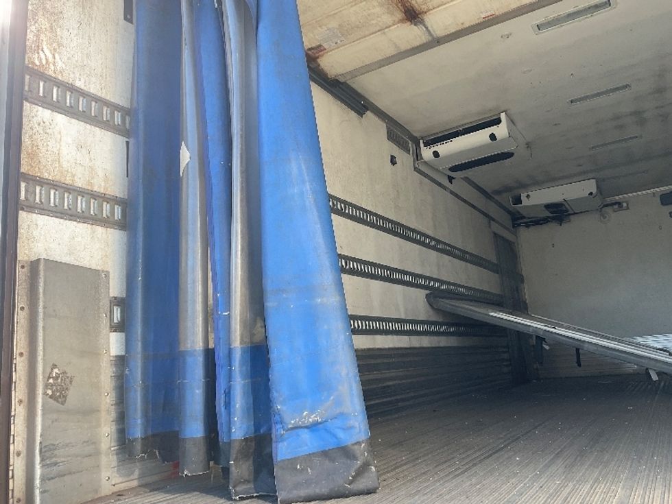 Refrigerated Truck-Light and Medium Duty Trucks-Freightliner-2020-M2-Lancaster-PA-281,026\n\t\tmiles-$ 31,500 - Image 11