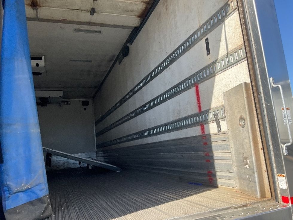 Refrigerated Truck-Light and Medium Duty Trucks-Freightliner-2020-M2-Lancaster-PA-281,026\n\t\tmiles-$ 31,500 - Image 12