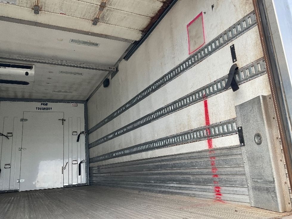 Refrigerated Truck-Light and Medium Duty Trucks-Freightliner-2020-M2-Lancaster-PA-299,817\n\t\tmiles-$ 28,500 - Image 12