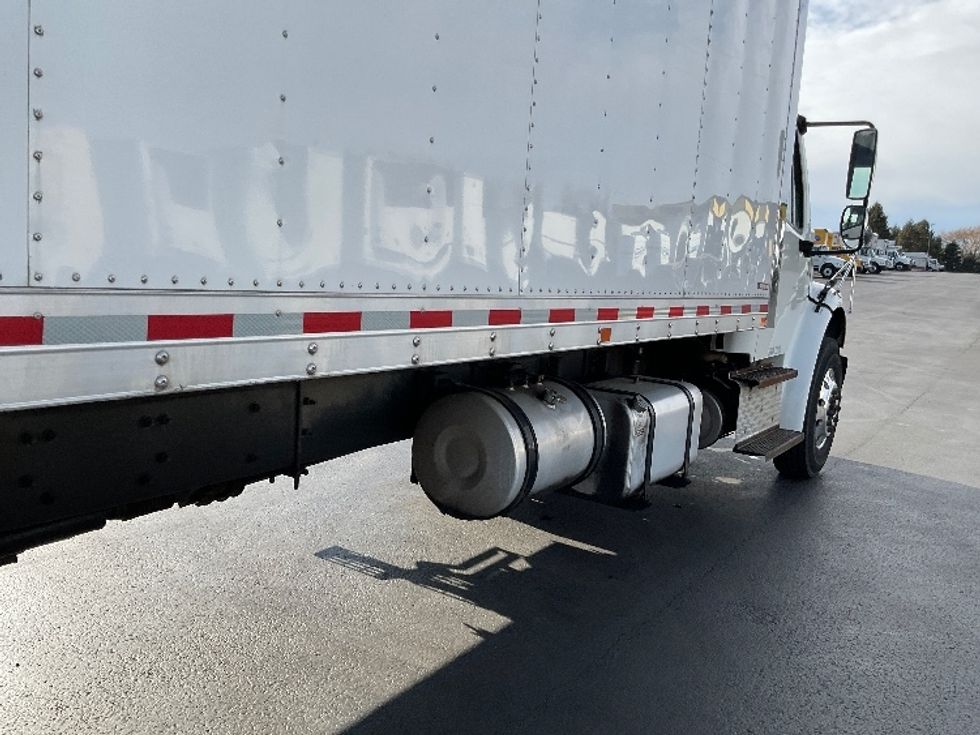 Refrigerated Truck-Light and Medium Duty Trucks-Freightliner-2020-M2-Lancaster-PA-299,817\n\t\tmiles-$ 28,500 - Image 14