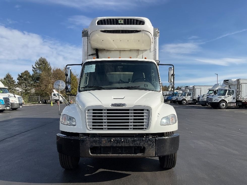 Refrigerated Truck-Light and Medium Duty Trucks-Freightliner-2020-M2-Lancaster-PA-299,817\n\t\tmiles-$ 28,500 - Image 2