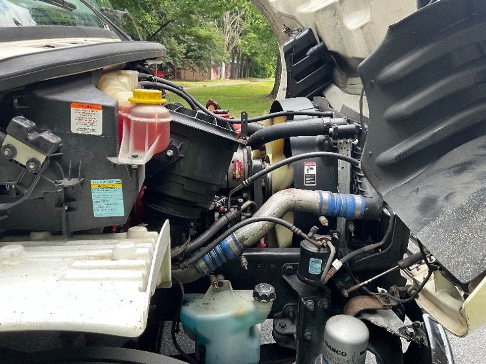 Refrigerated Truck-Light and Medium Duty Trucks-Freightliner-2020-M2-Lancaster-PA-304,130\n\t\tmiles-$ 28,000 - Image 23