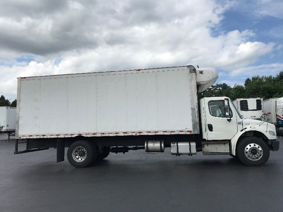 Refrigerated Truck-Light and Medium Duty Trucks-Freightliner-2020-M2-Lancaster-PA-309,000\n\t\tmiles-$ 27,750 - Image 14