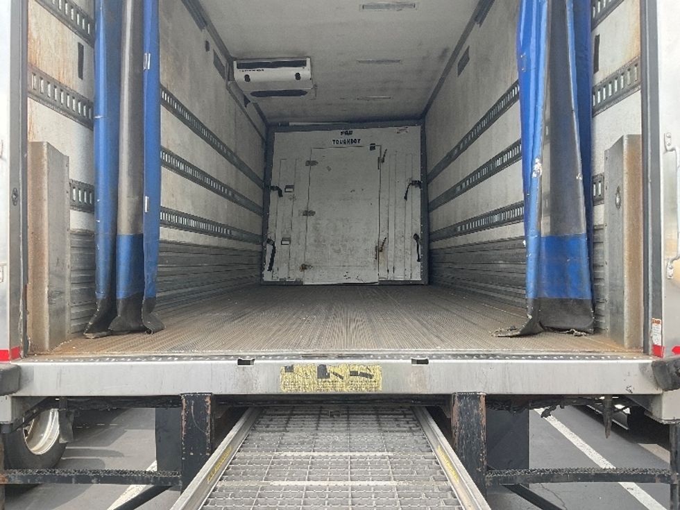 Refrigerated Truck-Light and Medium Duty Trucks-Freightliner-2020-M2-Lancaster-PA-310,499\n\t\tmiles-$ 27,250 - Image 10