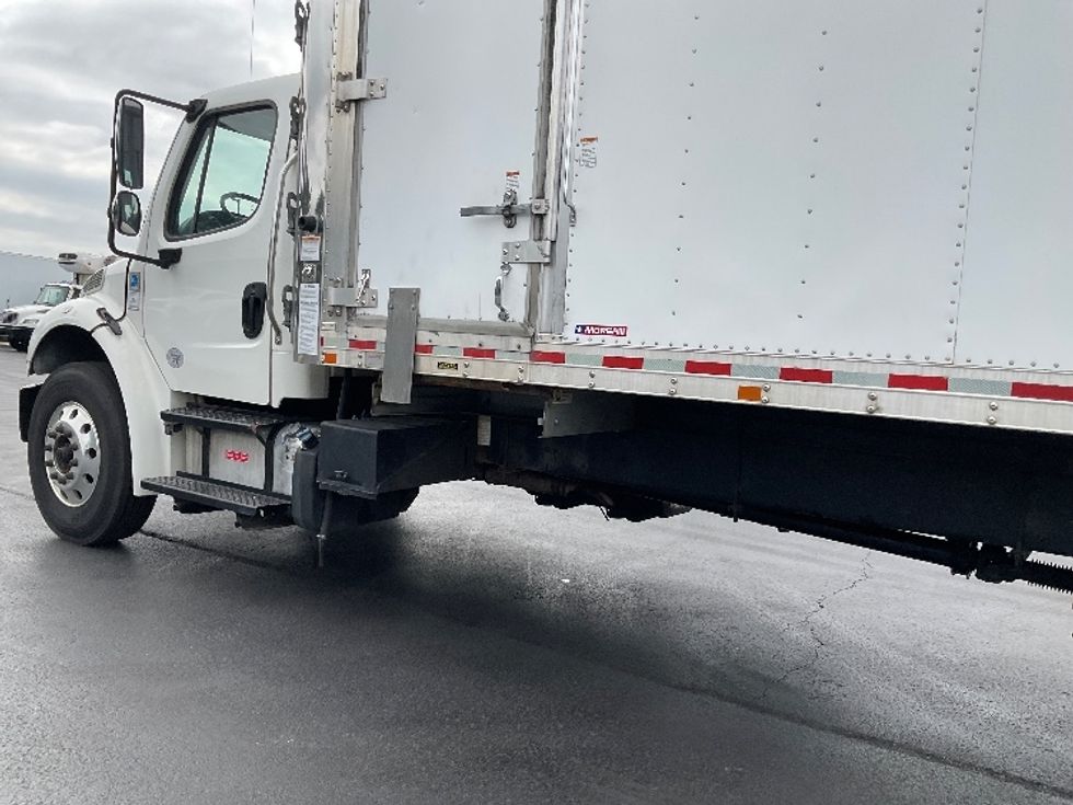 Refrigerated Truck-Light and Medium Duty Trucks-Freightliner-2020-M2-Lancaster-PA-313,627\n\t\tmiles-$ 26,500 - Image 5