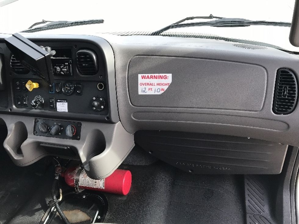 Refrigerated Truck-Light and Medium Duty Trucks-Freightliner-2020-M2-Lancaster-PA-329,324\n\t\tmiles-$ 24,000 - Image 21