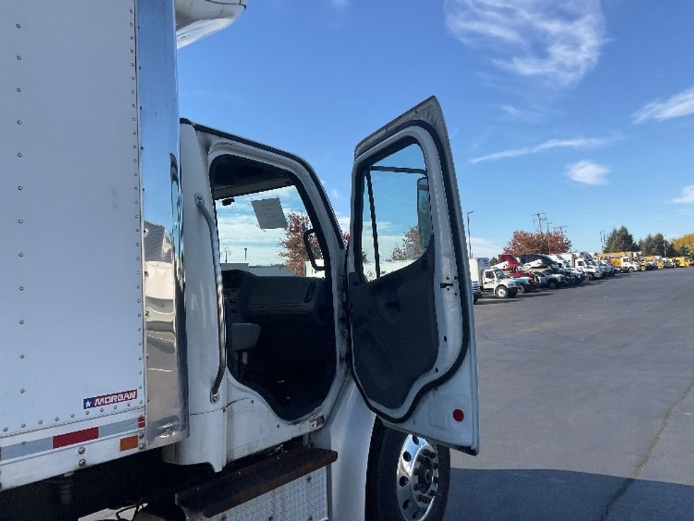 Refrigerated Truck-Light and Medium Duty Trucks-Freightliner-2020-M2-Lancaster-PA-339,705\n\t\tmiles-$ 23,000 - Image 20