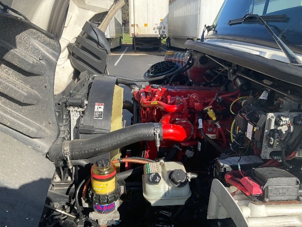 Refrigerated Truck-Light and Medium Duty Trucks-Freightliner-2020-M2-Lancaster-PA-339,705\n\t\tmiles-$ 23,000 - Image 24