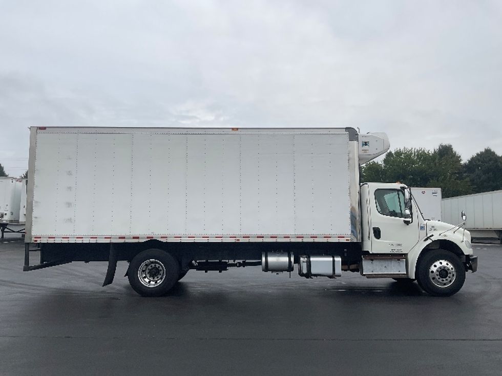 Refrigerated Truck-Light and Medium Duty Trucks-Freightliner-2020-M2-Lancaster-PA-363,450\n\t\tmiles-$ 23,000 - Image 15