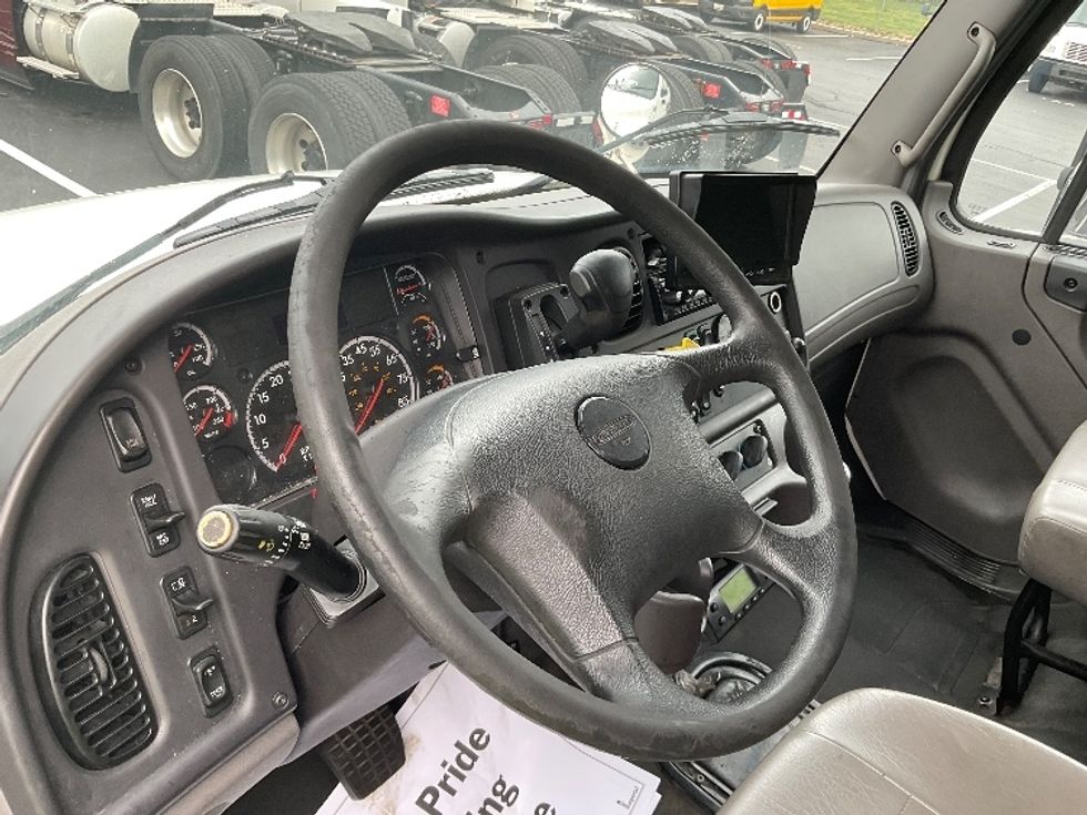 Refrigerated Truck-Light and Medium Duty Trucks-Freightliner-2020-M2-Lancaster-PA-363,450\n\t\tmiles-$ 23,000 - Image 17