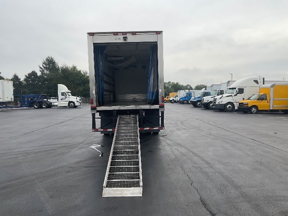 Refrigerated Truck-Light and Medium Duty Trucks-Freightliner-2020-M2-Lancaster-PA-363,450\n\t\tmiles-$ 23,000 - Image 9