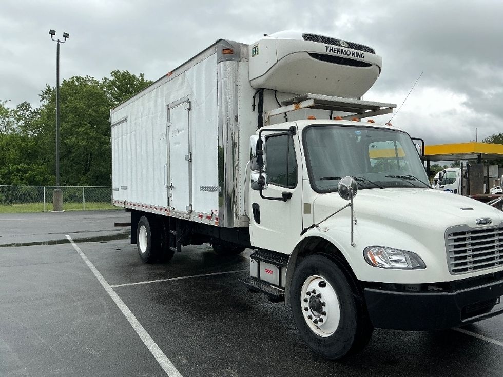 Refrigerated Truck-Light and Medium Duty Trucks-Freightliner-2020-M2-Lexington-KY-239,782\n\t\tmiles-$ 37,500 - Image 1