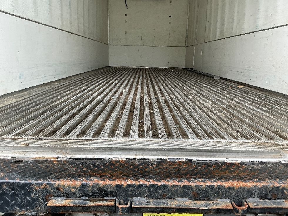 Refrigerated Truck-Light and Medium Duty Trucks-Freightliner-2020-M2-Lexington-KY-239,782\n\t\tmiles-$ 37,500 - Image 9