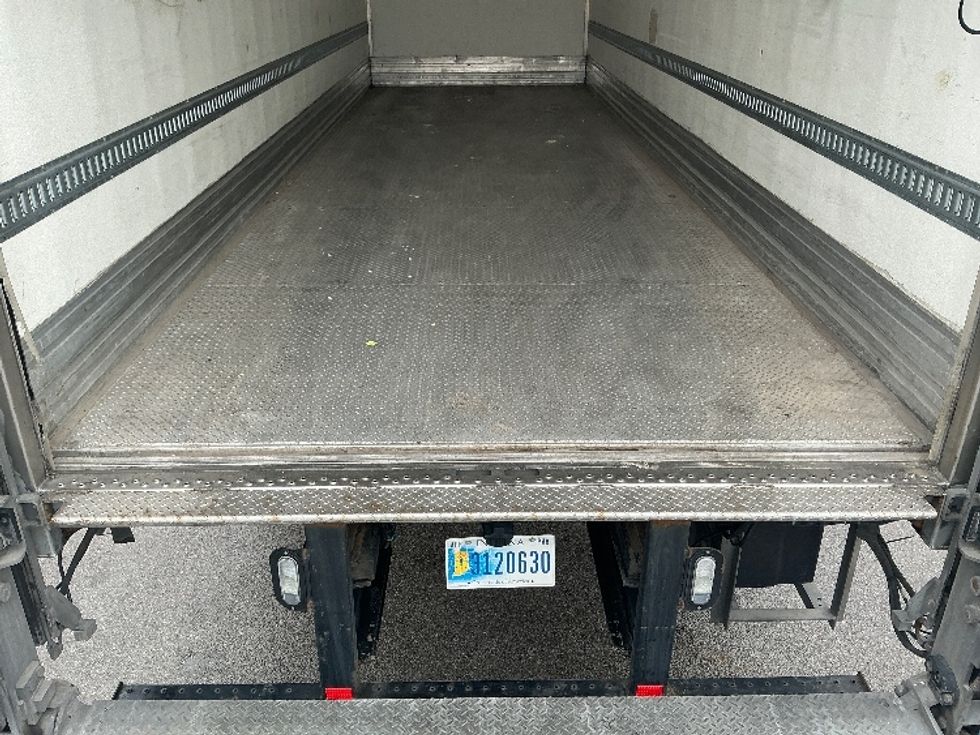 Refrigerated Truck-Light and Medium Duty Trucks-Freightliner-2020-M2-Lexington-KY-241,207\n\t\tmiles-$ 45,000 - Image 10