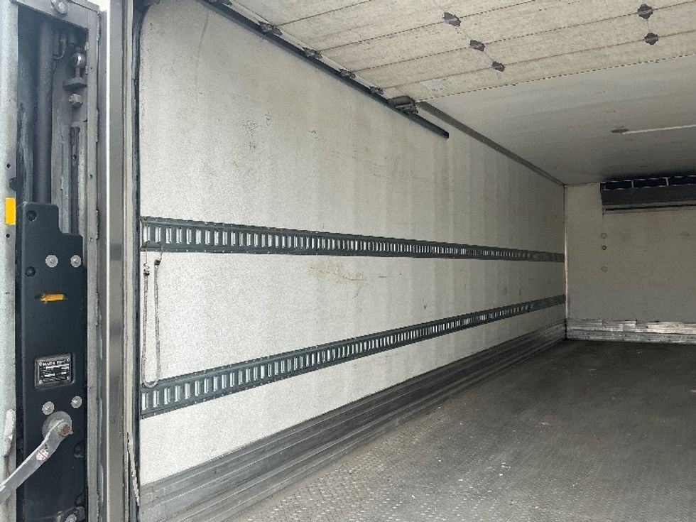 Refrigerated Truck-Light and Medium Duty Trucks-Freightliner-2020-M2-Lexington-KY-241,207\n\t\tmiles-$ 45,000 - Image 11