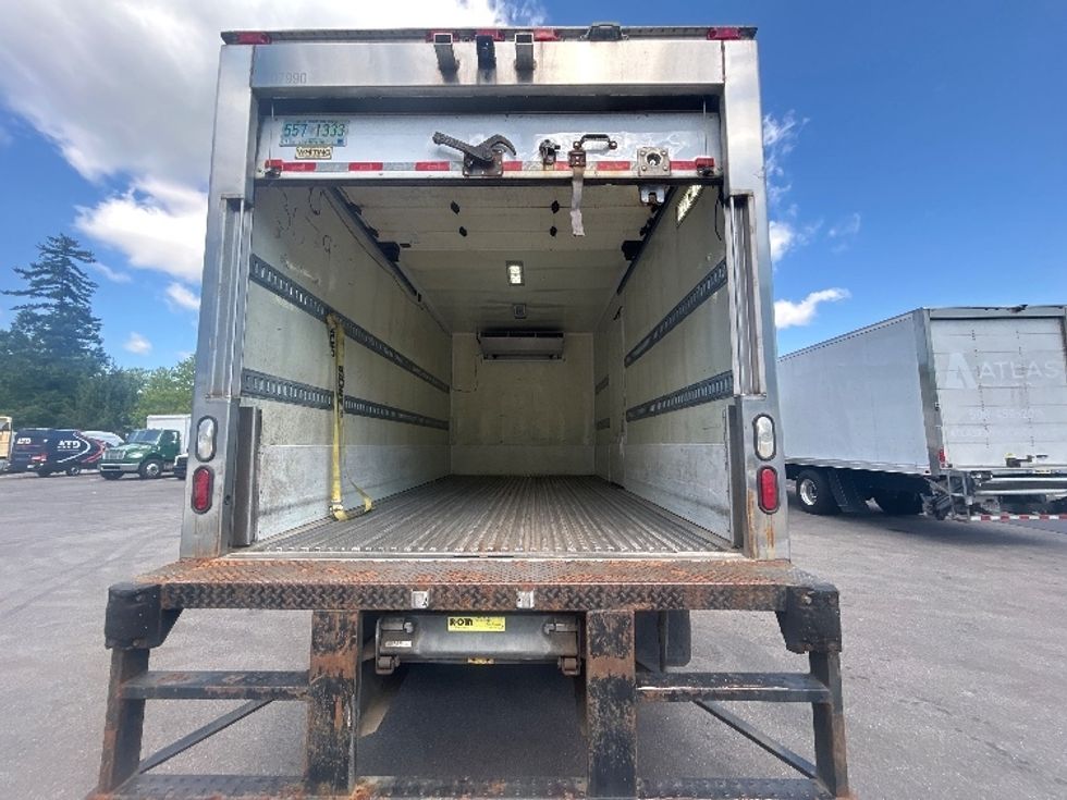 Refrigerated Truck-Light and Medium Duty Trucks-Freightliner-2020-M2-Londonderry-NH-129,252\n\t\tmiles-$ 55,000 - Image 8
