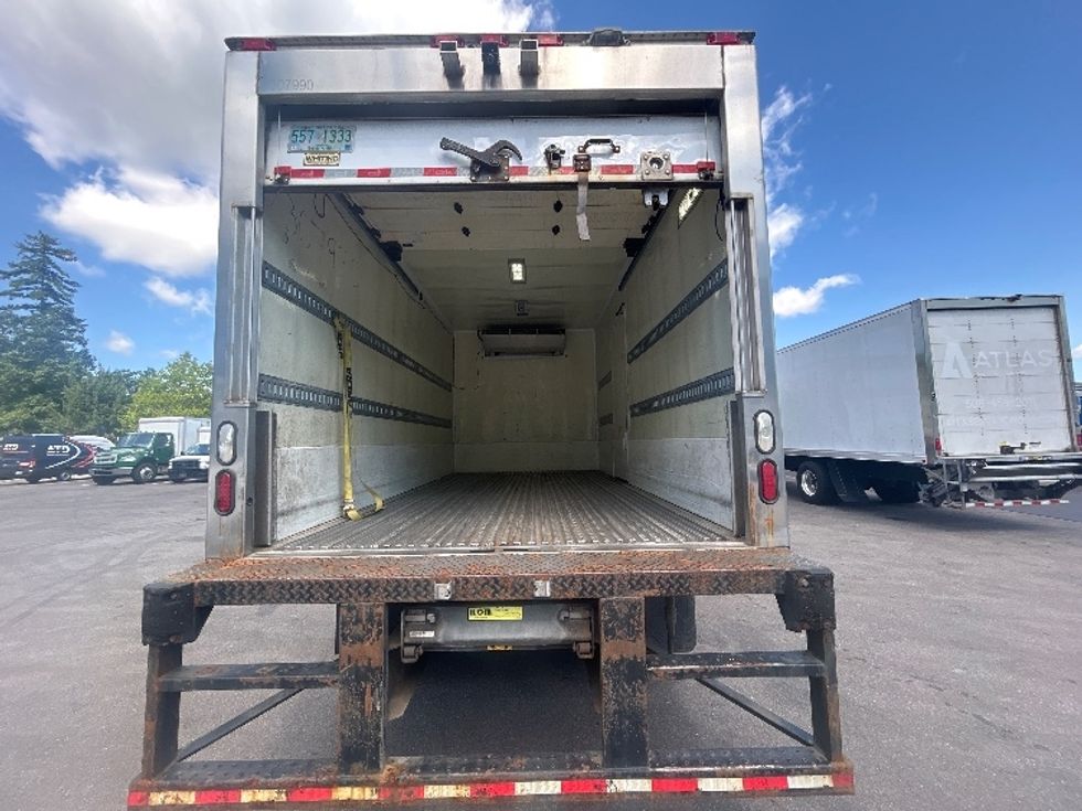 Refrigerated Truck-Light and Medium Duty Trucks-Freightliner-2020-M2-Londonderry-NH-129,252\n\t\tmiles-$ 55,000 - Image 9