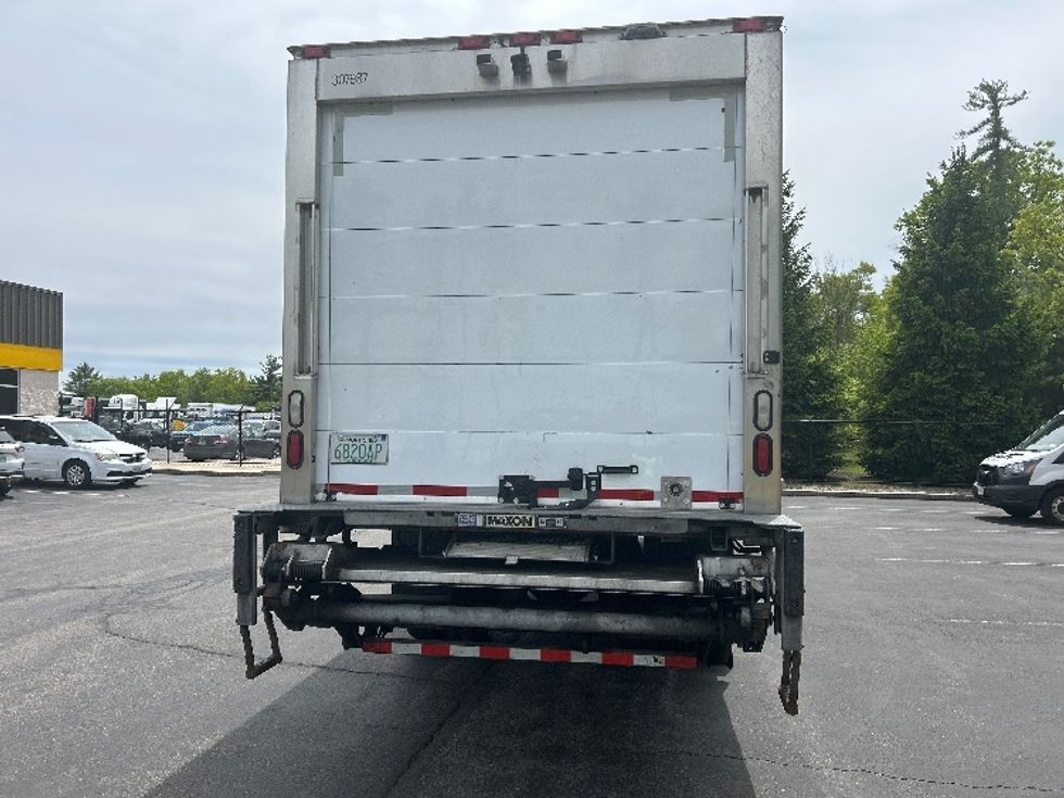 Refrigerated Truck-Light and Medium Duty Trucks-Freightliner-2020-M2-Londonderry-NH-178,201\n\t\tmiles-$ 43,250 - Image 7