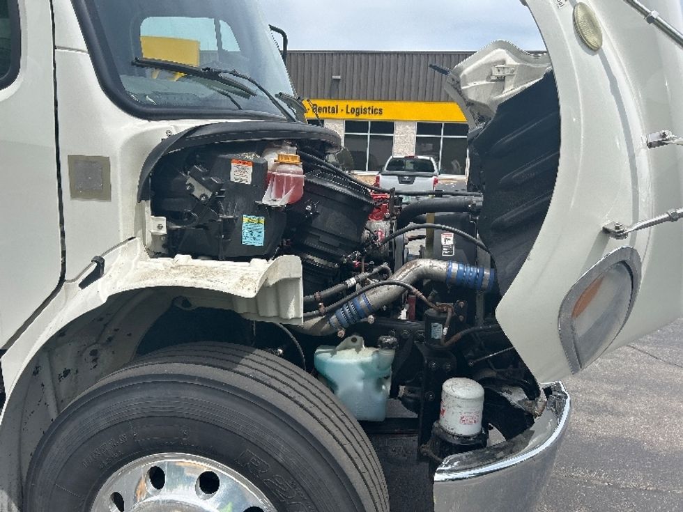 Refrigerated Truck-Light and Medium Duty Trucks-Freightliner-2020-M2-Londonderry-NH-185,350\n\t\tmiles-$ 42,750 - Image 23