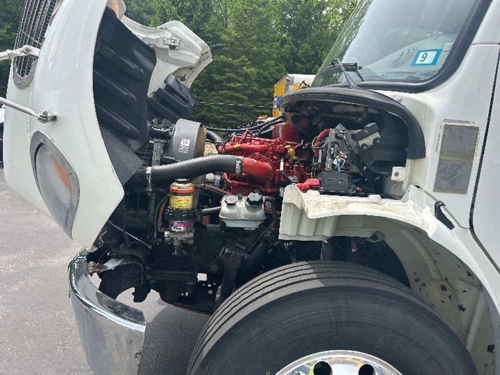 Refrigerated Truck-Light and Medium Duty Trucks-Freightliner-2020-M2-Londonderry-NH-185,350\n\t\tmiles-$ 42,750 - Image 24