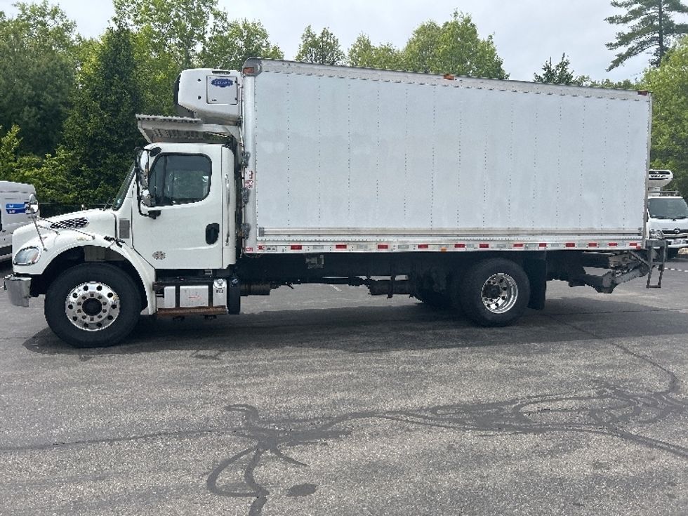 Refrigerated Truck-Light and Medium Duty Trucks-Freightliner-2020-M2-Londonderry-NH-185,350\n\t\tmiles-$ 42,750 - Image 4